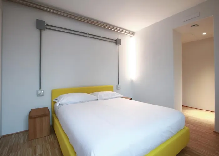 Basicvillage * Milánó